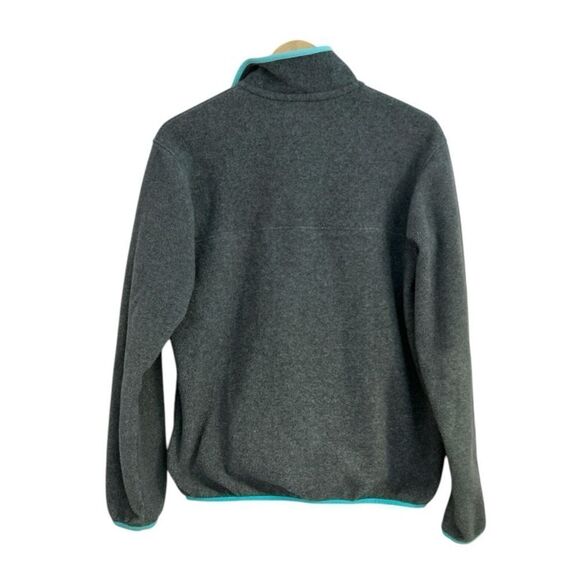 Patagonia Women's Lightweight Synchilla Snap-T Pullover in Gray & Teal, Medium - Picture 8 of 9